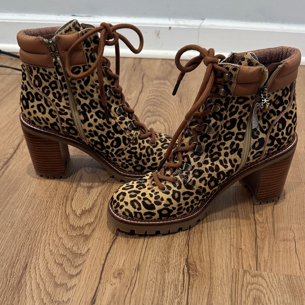 Leopard Print Lace-Up Ankle Boots